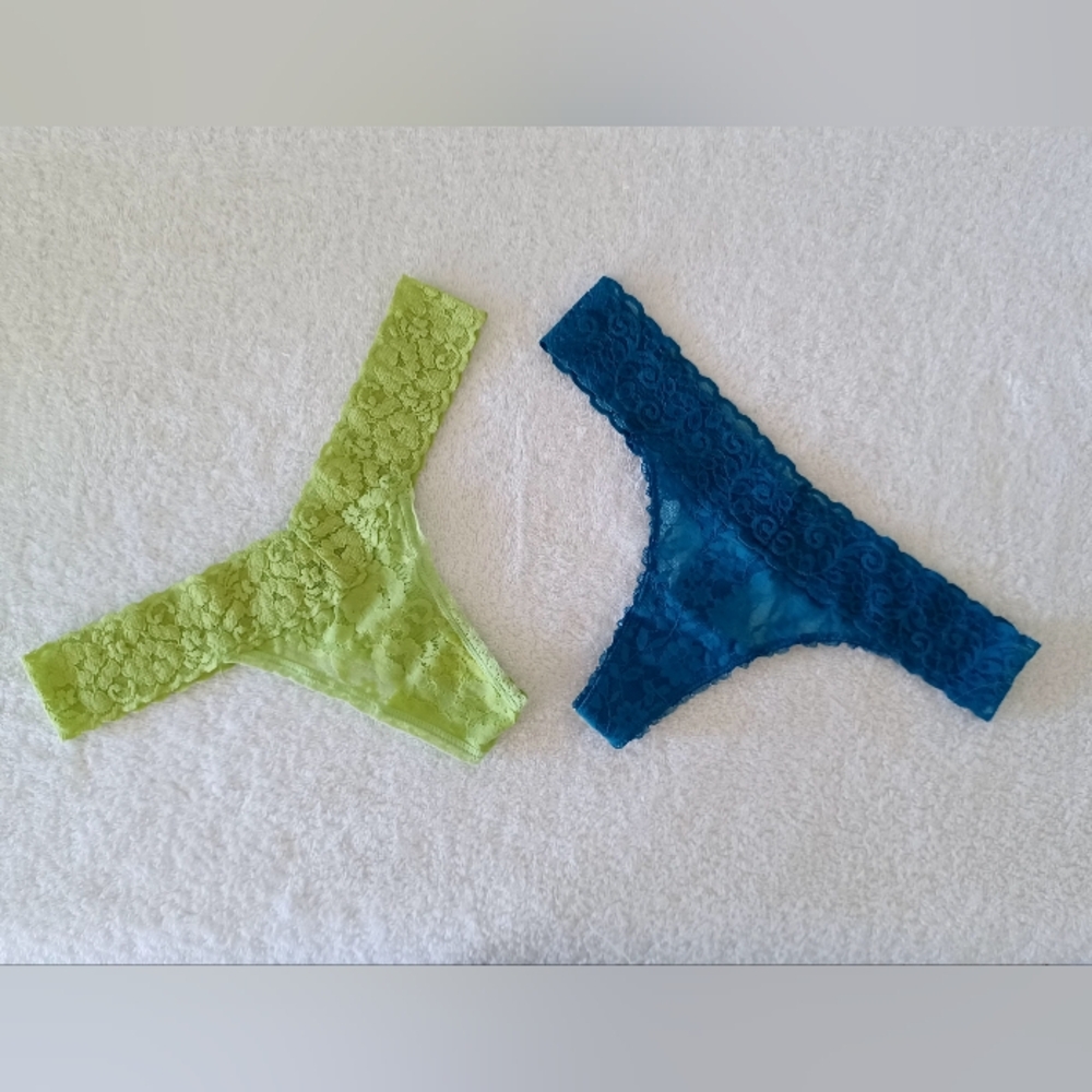 2 Lace Thong Panties Green and Blue, Size S